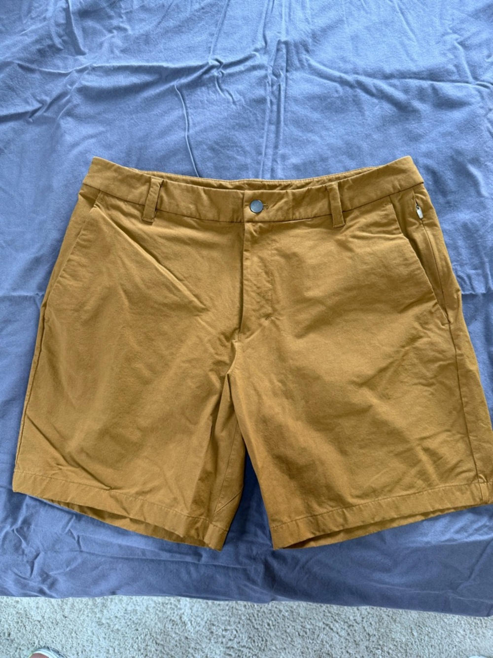 lululemon athletica Men's Rust/Terra Cotta Chino Shorts - 7 inches